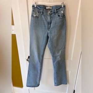 Abercrombie & Fitch 90s flare ultra high rise 28L